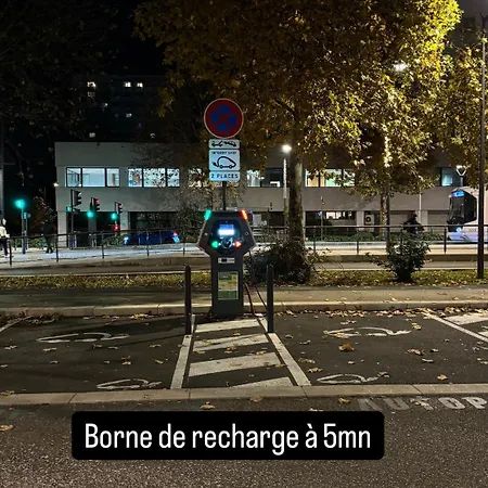 Le 305 Beauvert Parking Gratuit Clim Mobile Apartamento Grenoble