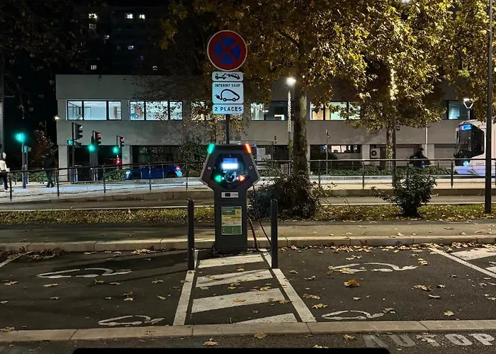 Le 305 Beauvert Parking Gratuit דירה גרנובל